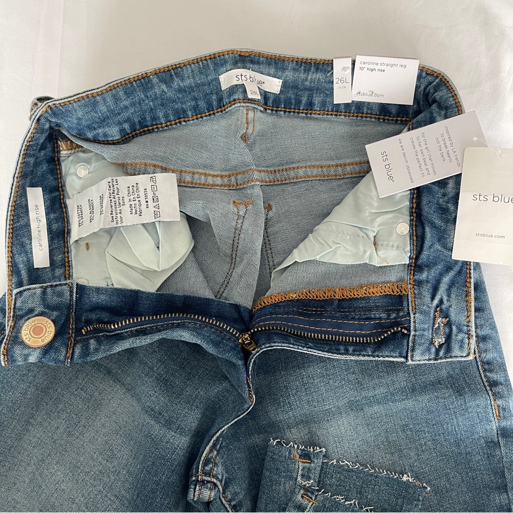 NWT STS Blue Jeans Womens Size 26 Caroline High Rise Raw Edge Denim Straight Leg - Picture 7 of 13